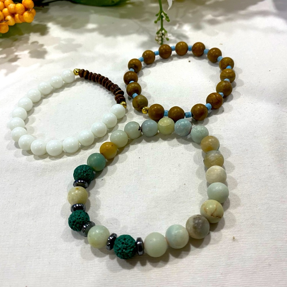 Natural stones and bead wristlets for women.
